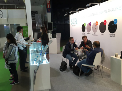 Microptic's booth at ESHRE