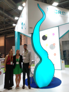 Microptic team with distributor in Mexico at ESHRE